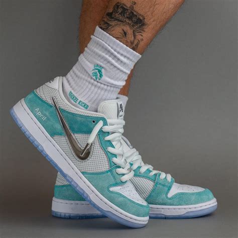 nike dunks april|nike sb april dunk.